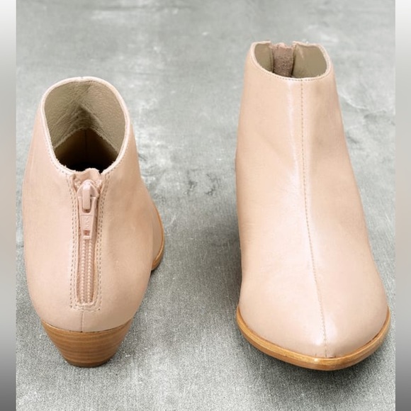 Matisse Aida leather booties in Nude - Picture 3 of 16